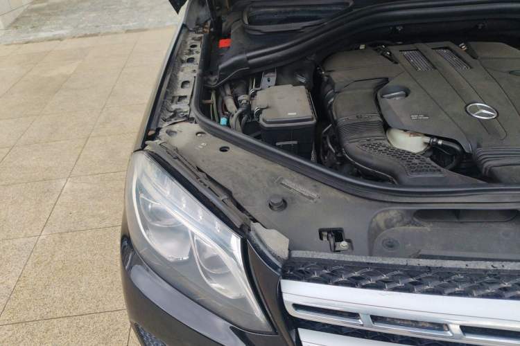 Used Mercedes-Benz GLS-Class 2016 GLS 450 U.S. specification Engine Bay Right