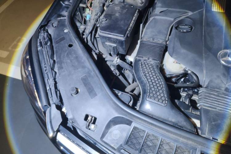 Used Mercedes-Benz GLS-Class 2016 GLS 450 U.S. specification Engine Bay Right
