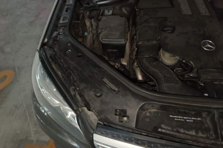 Used Mercedes-Benz GLS-Class 2016 GLS 450 U.S. specification Engine Bay Right