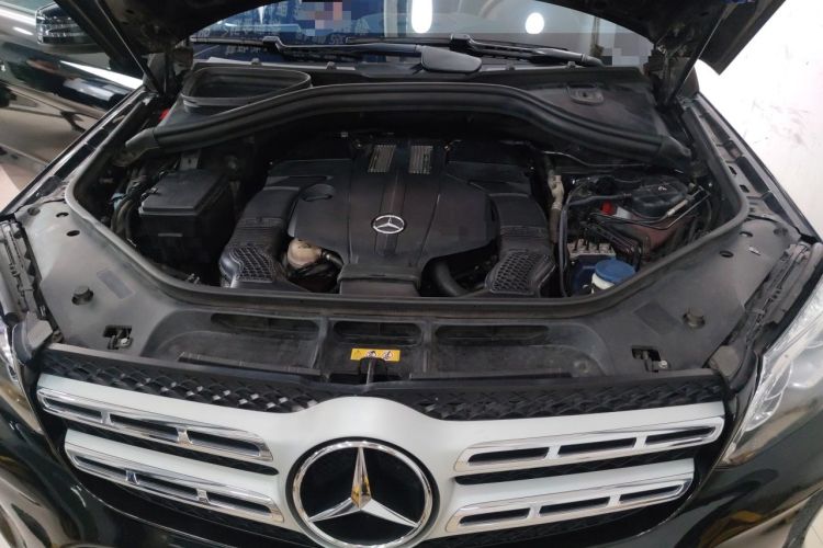 Used Mercedes-Benz GLS-Class 2016 GLS 450 U.S. specification Engine Bay
