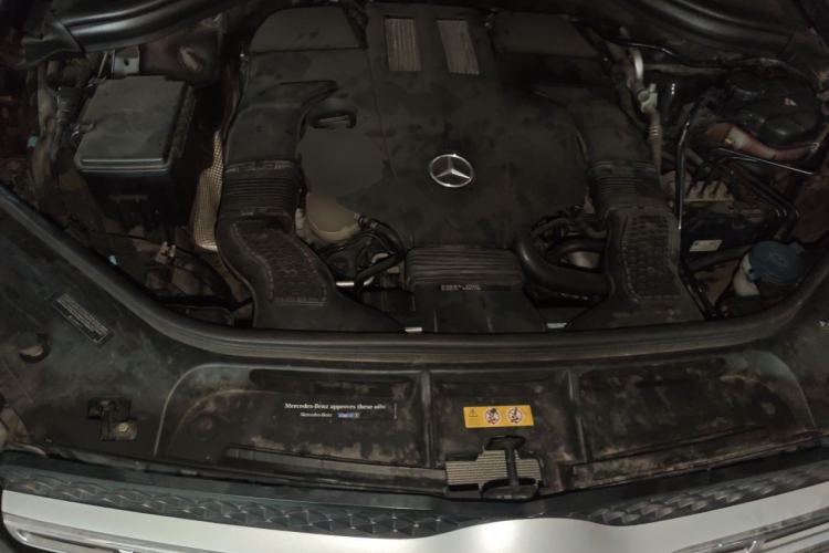 Used Mercedes-Benz GLS-Class 2016 GLS 450 U.S. specification Engine Bay
