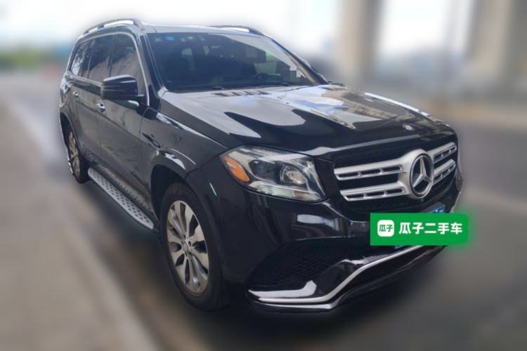 Used Mercedes-Benz GLS-Class  Front Right 45 Deg