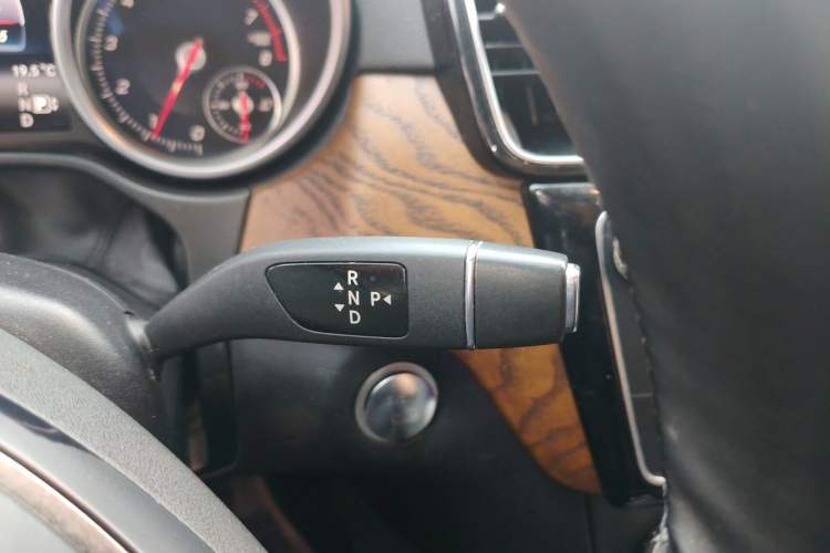 Used Mercedes-Benz GLS-Class 2016 GLS 450 U.S. specification Gear Lever