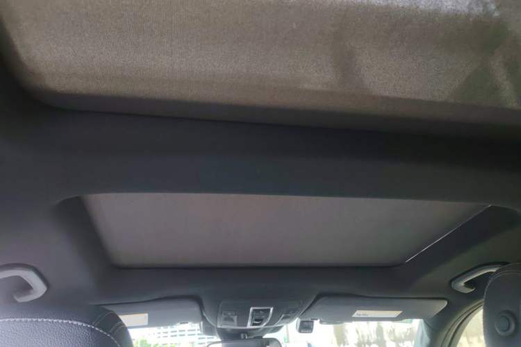Used Mercedes-Benz GLS-Class  Headliner