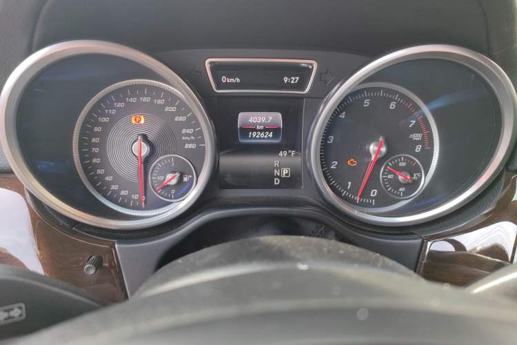 Used Mercedes-Benz GLS-Class 2016 GLS 450 Low-Power Version U.S. Specification Instrument Cluster