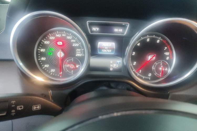 Used Mercedes-Benz GLS-Class 2016 GLS 450 Low-Power Version U.S. Specification Instrument Cluster