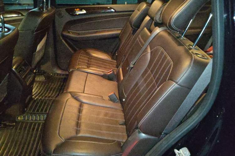 Used Mercedes-Benz GLS-Class  Left Rear Seat