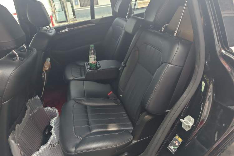 Used Mercedes-Benz GLS-Class 2016 GLS 450 Low-Power Version U.S. Specification Left Rear Seat