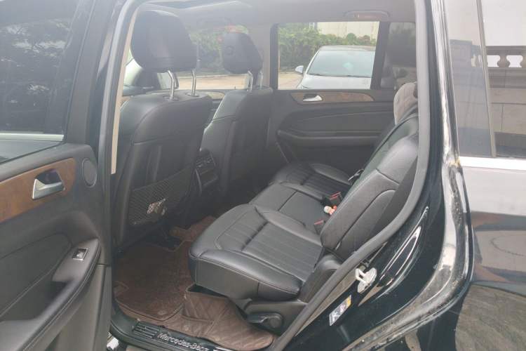 Used Mercedes-Benz GLS-Class 2016 GLS 450 U.S. specification Left Rear Seat