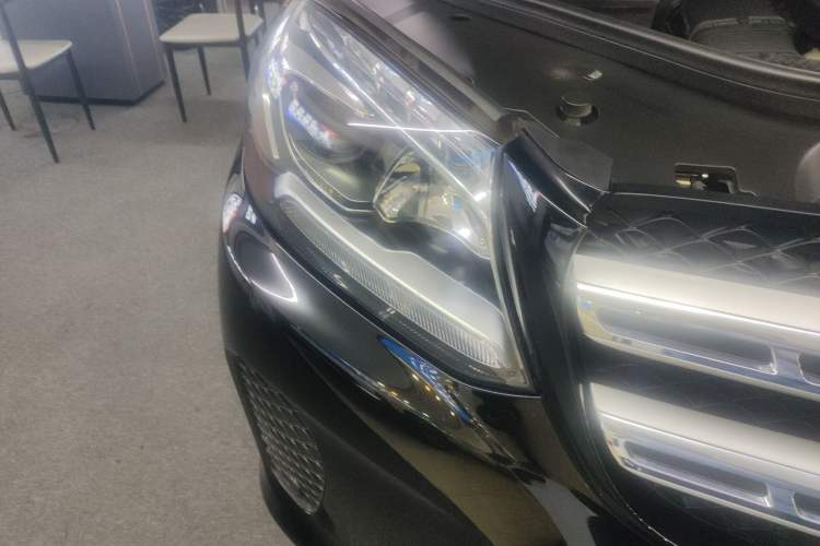 Used Mercedes-Benz GLS-Class 2016 GLS 450 Low-Power Version U.S. Specification Right Front Headlight