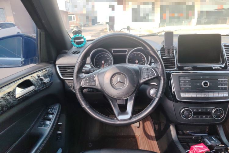 Used Mercedes-Benz GLS-Class 2016 GLS 450 U.S. specification Steering Wheel