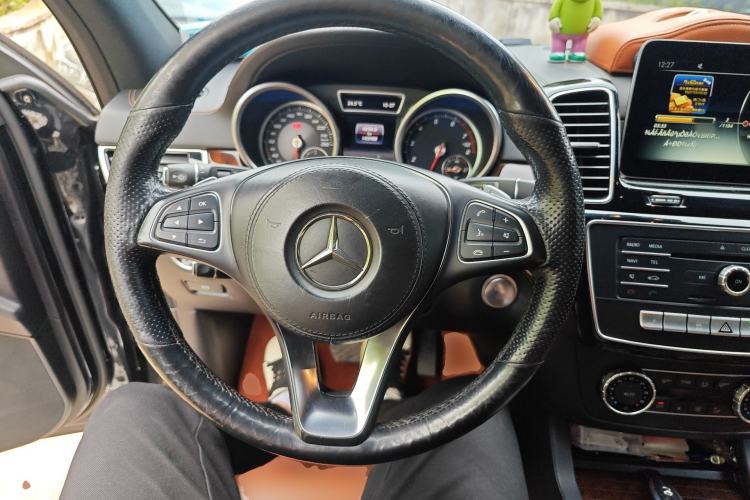 Used Mercedes-Benz GLS-Class  Steering Wheel