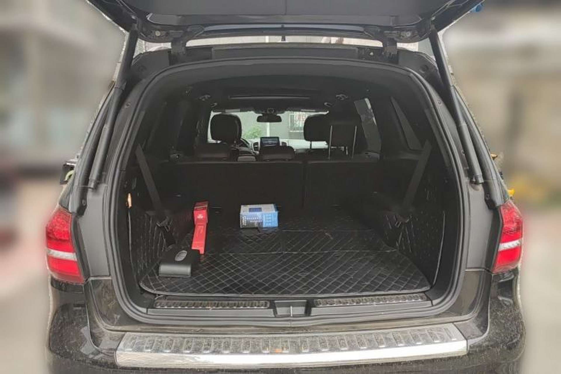 Used Mercedes-Benz GLS-Class 2016 GLS 450 Low-Power Version U.S. Specification Trunk