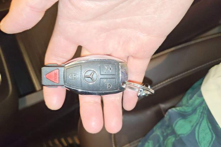 Used Mercedes-Benz GLS-Class  Vehicle Key