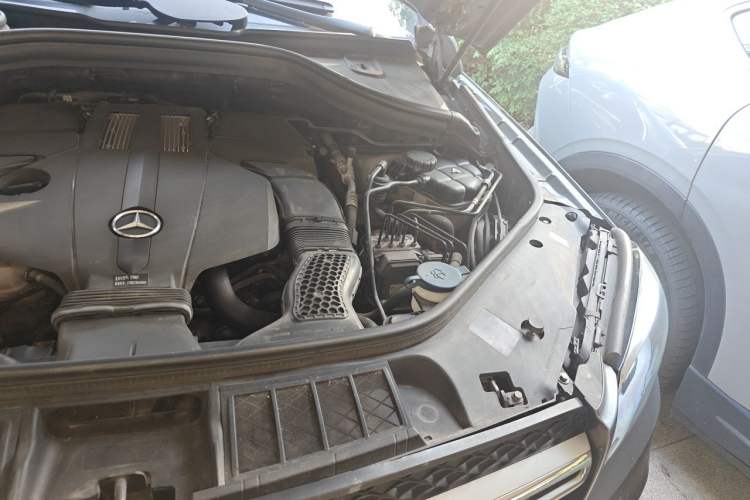Used Mercedes-Benz GLS-Class 2016 GLS 450 Low-Power Version U.S. Specification Engine Bay Left