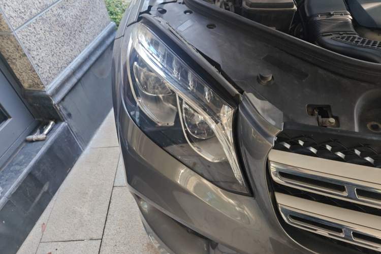 Used Mercedes-Benz GLS-Class 2016 GLS 450 Low-Power Version U.S. Specification Right Front Headlight