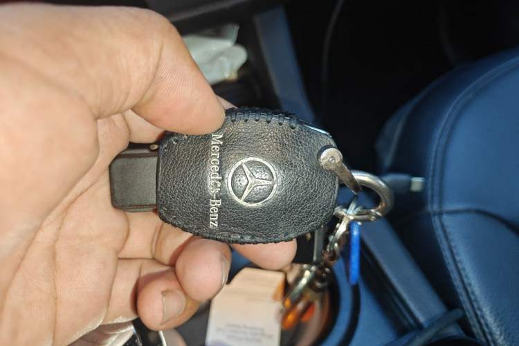 Used Mercedes-Benz GLS-Class 2016 GLS 450 Low-Power Version U.S. Specification Vehicle Key