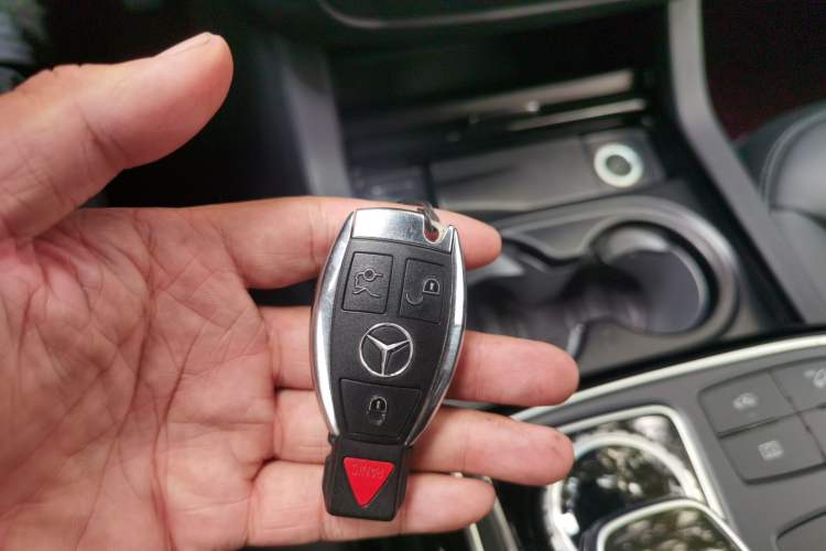 Used Mercedes-Benz GLS-Class 2016 GLS 450 Low-Power Version U.S. Specification Vehicle Key