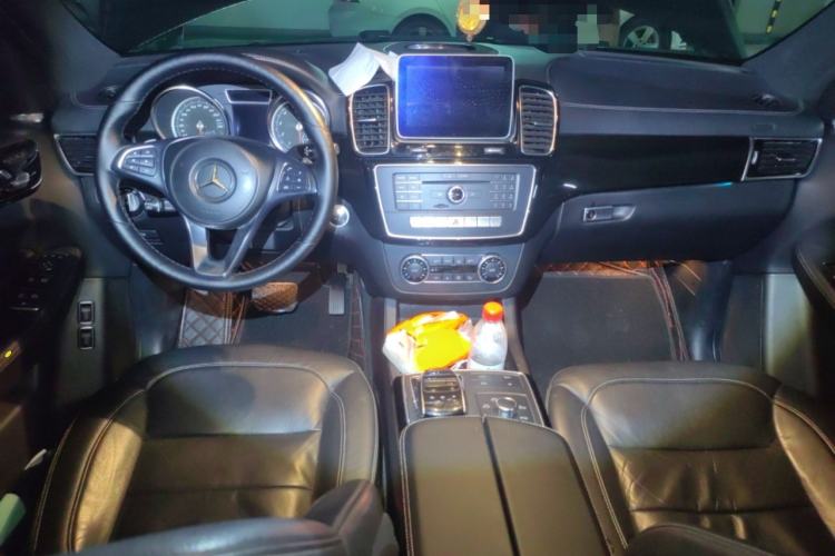 Used Mercedes-Benz GLS-Class 2017 GLS450 Middle East version Center Console