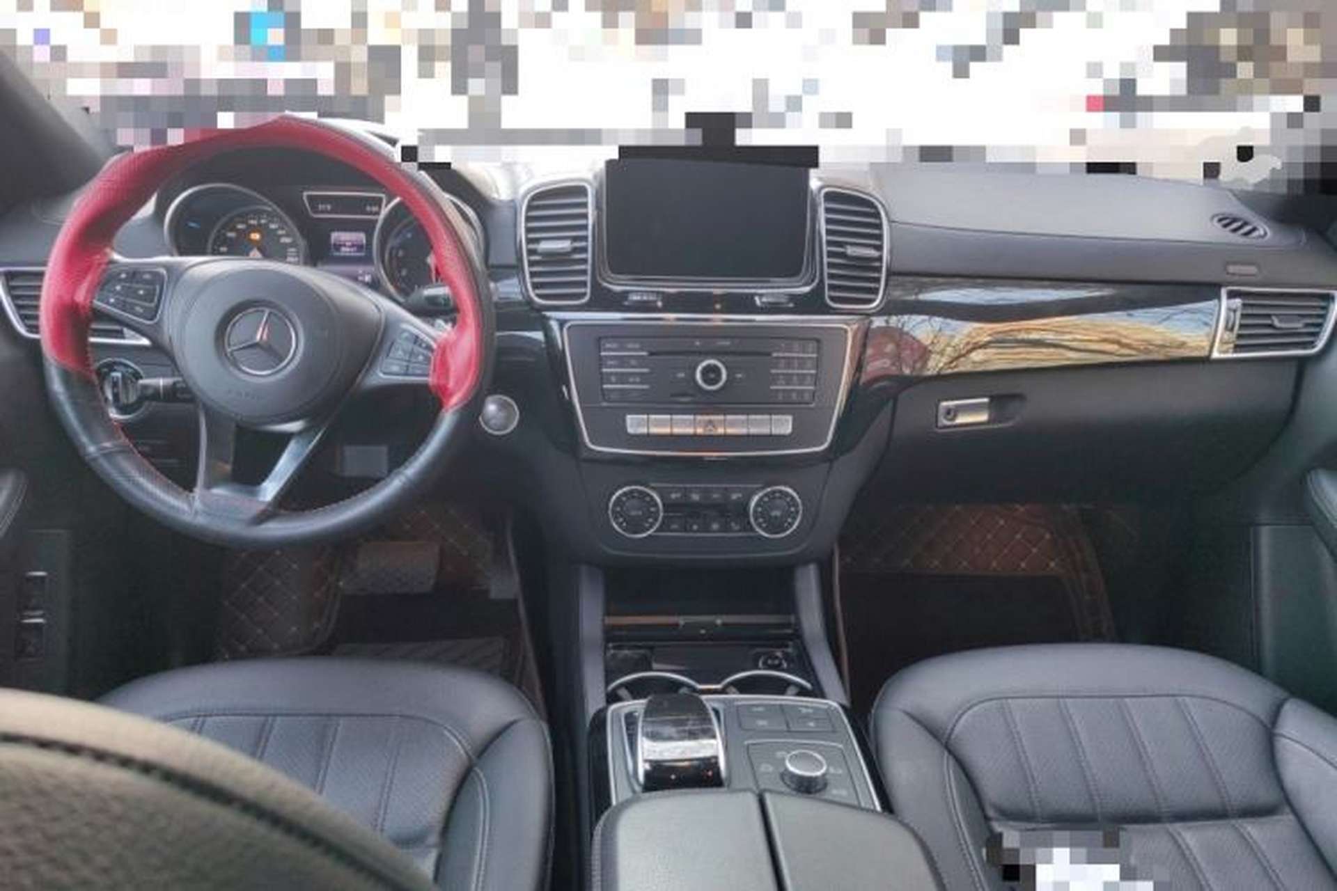 Used Mercedes-Benz GLS-Class 2017 GLS 450 Low-Power Version U.S. Specification Center Console