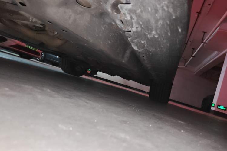 Used Mercedes-Benz GLS-Class  Chassis Front Left