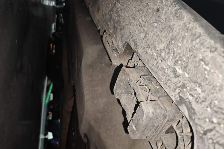 Used Mercedes-Benz GLS-Class  Chassis Front Right