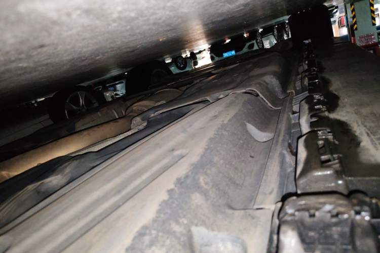 Used Mercedes-Benz GLS-Class  Chassis Rear Left