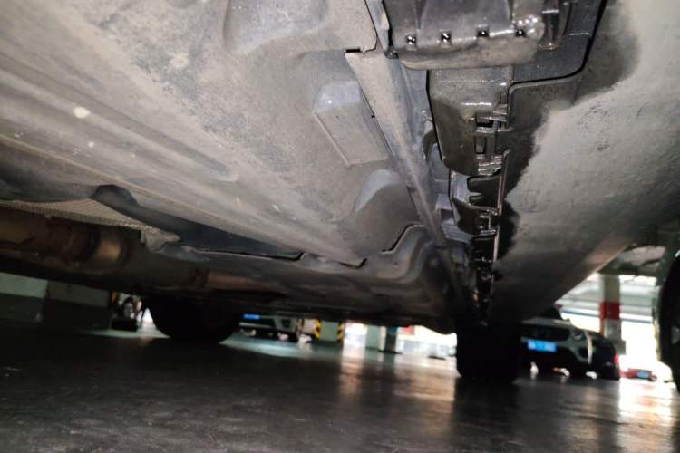 Used Mercedes-Benz GLS-Class  Chassis Rear Right