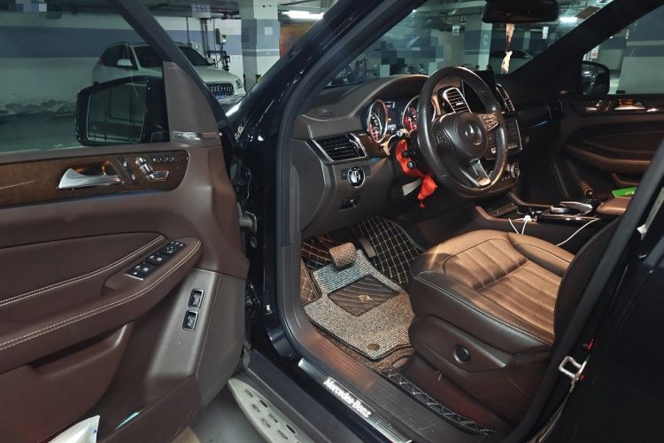 Used Mercedes-Benz GLS-Class  Driver Seat