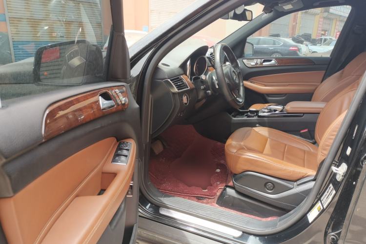 Used Mercedes-Benz GLS-Class 2017 GLS450 Middle East version Driver Seat