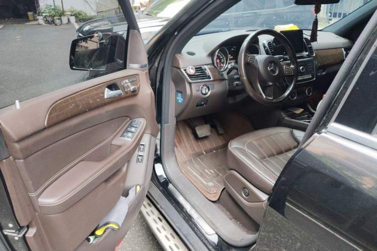 Used Mercedes-Benz GLS-Class  Driver Seat