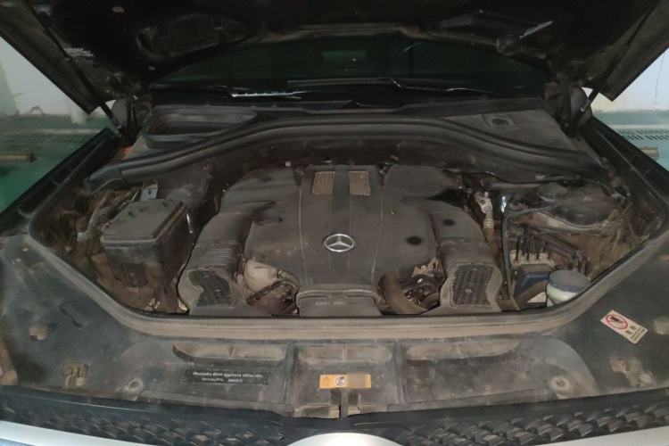 Used Mercedes-Benz GLS-Class 2017 GLS 450 U.S. specification Engine Bay