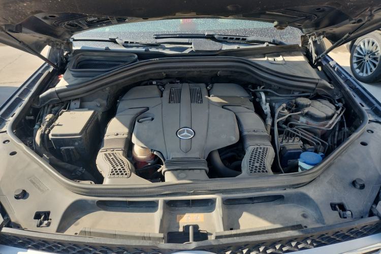 Used Mercedes-Benz GLS-Class 2017 GLS 450 U.S. specification Engine Bay