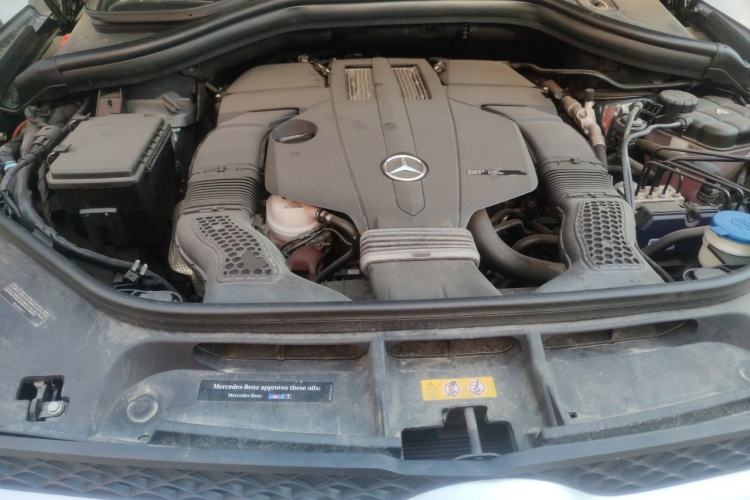 Used Mercedes-Benz GLS-Class 2017 GLS 450 U.S. specification Engine Bay