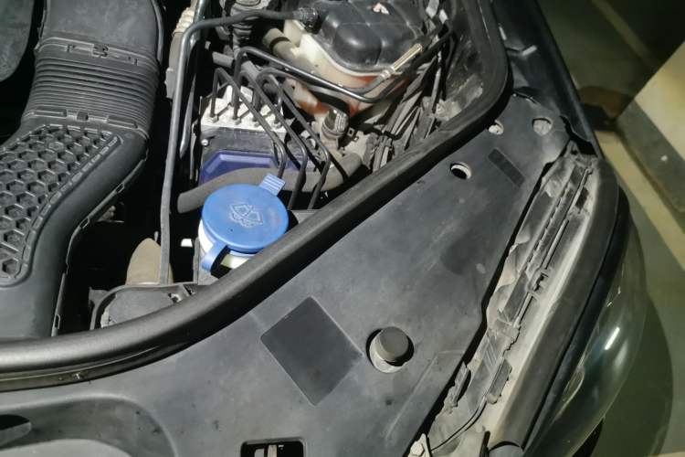 Used Mercedes-Benz GLS-Class 2017 GLS 450 U.S. specification Engine Bay Left