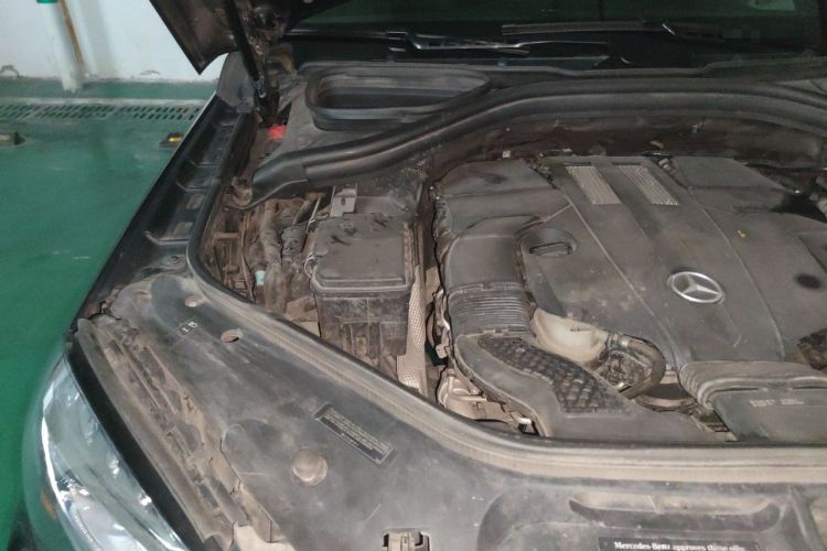 Used Mercedes-Benz GLS-Class 2017 GLS 450 U.S. specification Engine Bay Right