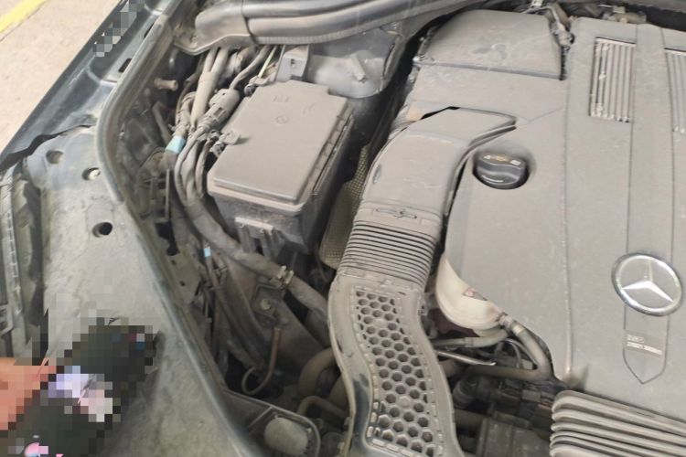 Used Mercedes-Benz GLS-Class  Engine Bay Right