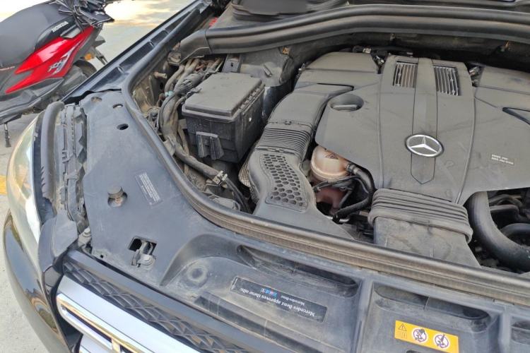 Used Mercedes-Benz GLS-Class 2017 GLS 450 U.S. specification Engine Bay Right