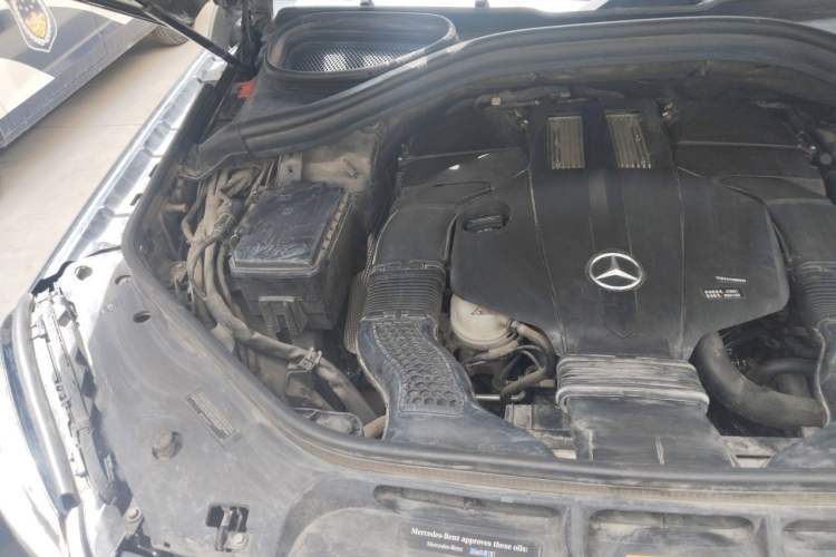 Used Mercedes-Benz GLS-Class 2017 GLS 450 U.S. specification Engine Bay Right
