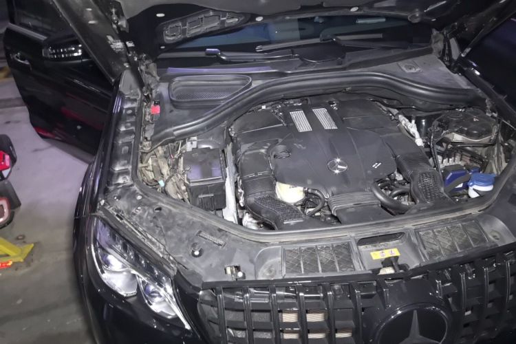 Used Mercedes-Benz GLS-Class 2017 GLS 450 U.S. specification Engine Bay Right