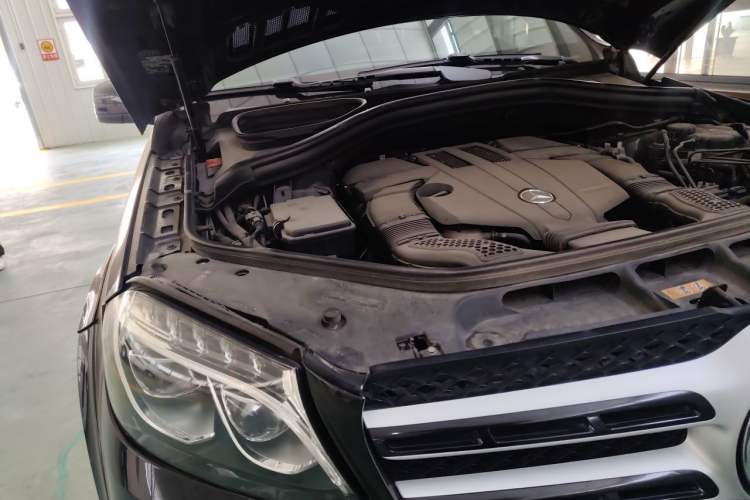 Used Mercedes-Benz GLS-Class 2017 GLS 450 Low-Power Version U.S. Specification Engine Bay Right