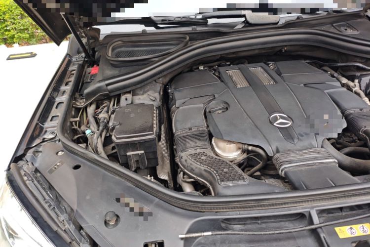 Used Mercedes-Benz GLS-Class 2017 GLS 450 U.S. specification Engine Bay Right