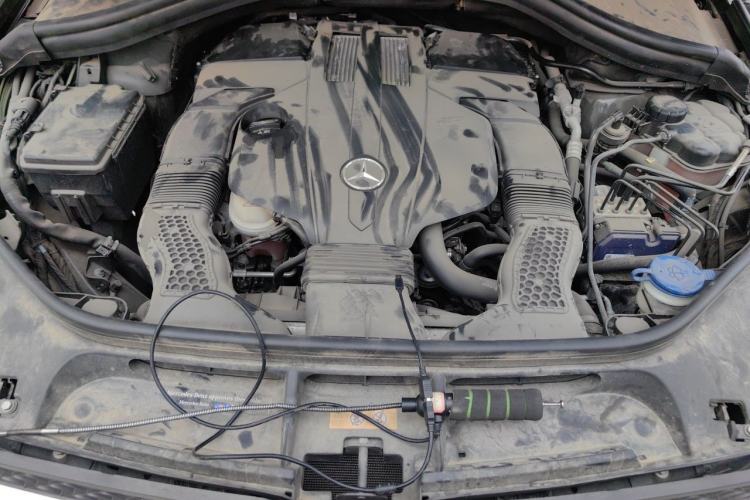 Used Mercedes-Benz GLS-Class  Engine Bay