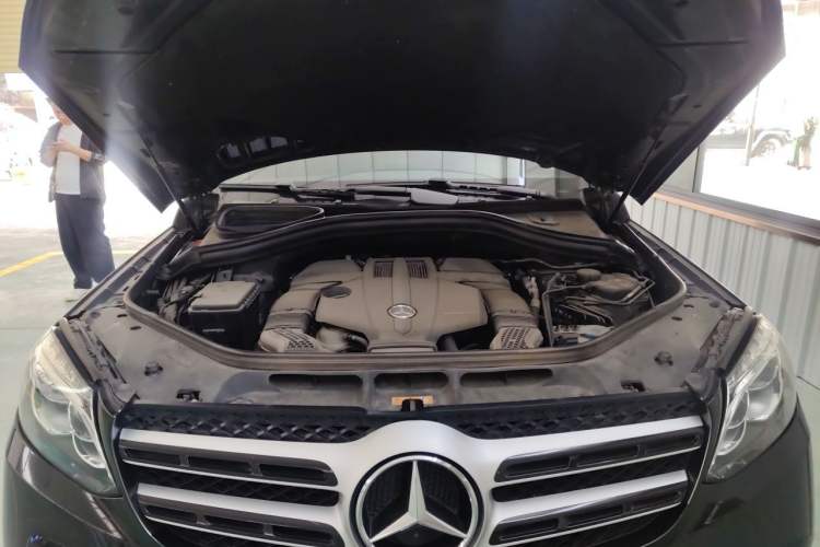 Used Mercedes-Benz GLS-Class 2017 GLS 450 Low-Power Version U.S. Specification Engine Bay