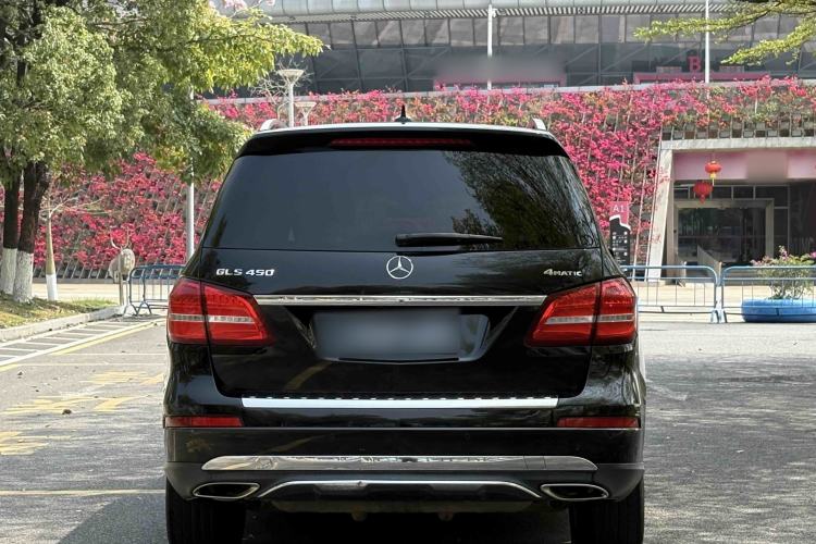 Used Mercedes-Benz GLS-Class 2017 GLS450 Middle East version Exterior 4