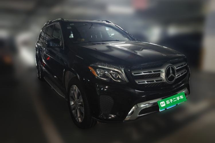 Used Mercedes-Benz GLS-Class  Front Right 45 Deg