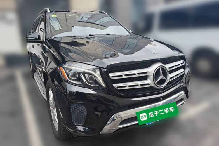 Used Mercedes-Benz GLS-Class  Front Right 45 Deg