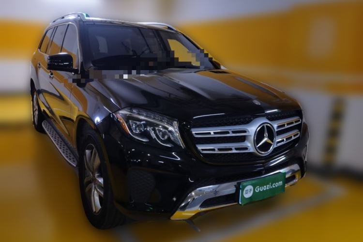 Used Mercedes-Benz GLS-Class  Front Right 45 Deg