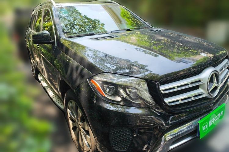 Used Mercedes-Benz GLS-Class  Front Right 45 Deg