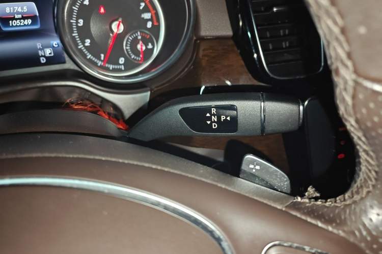 Used Mercedes-Benz GLS-Class  Gear Lever